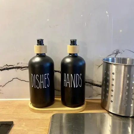 Διαμέρισμα Moderne Au Coeur Du 8e