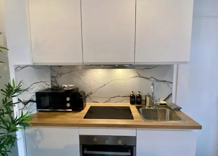Moderne Au Coeur Du 8e