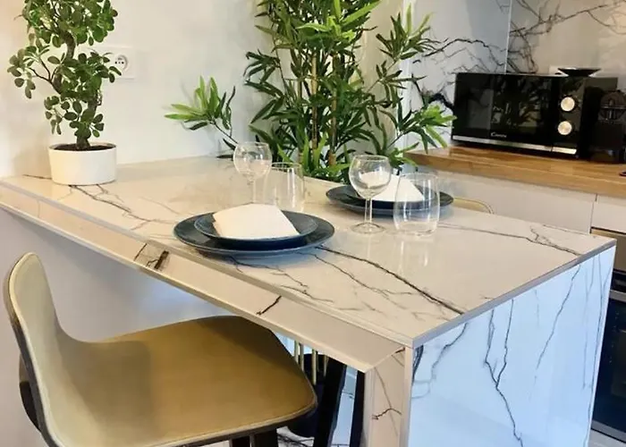 Lejlighed Moderne Au Coeur Du 8e Paris